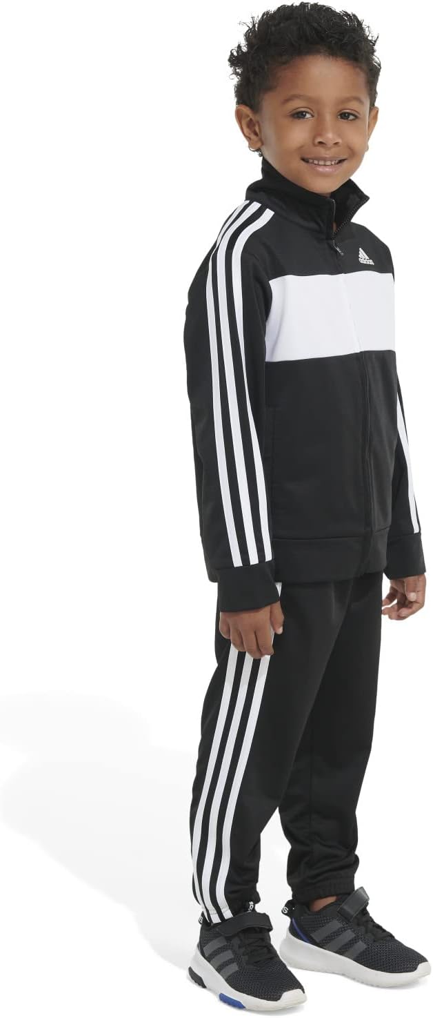 Adidas Little Tric Set Fun Fashionable
