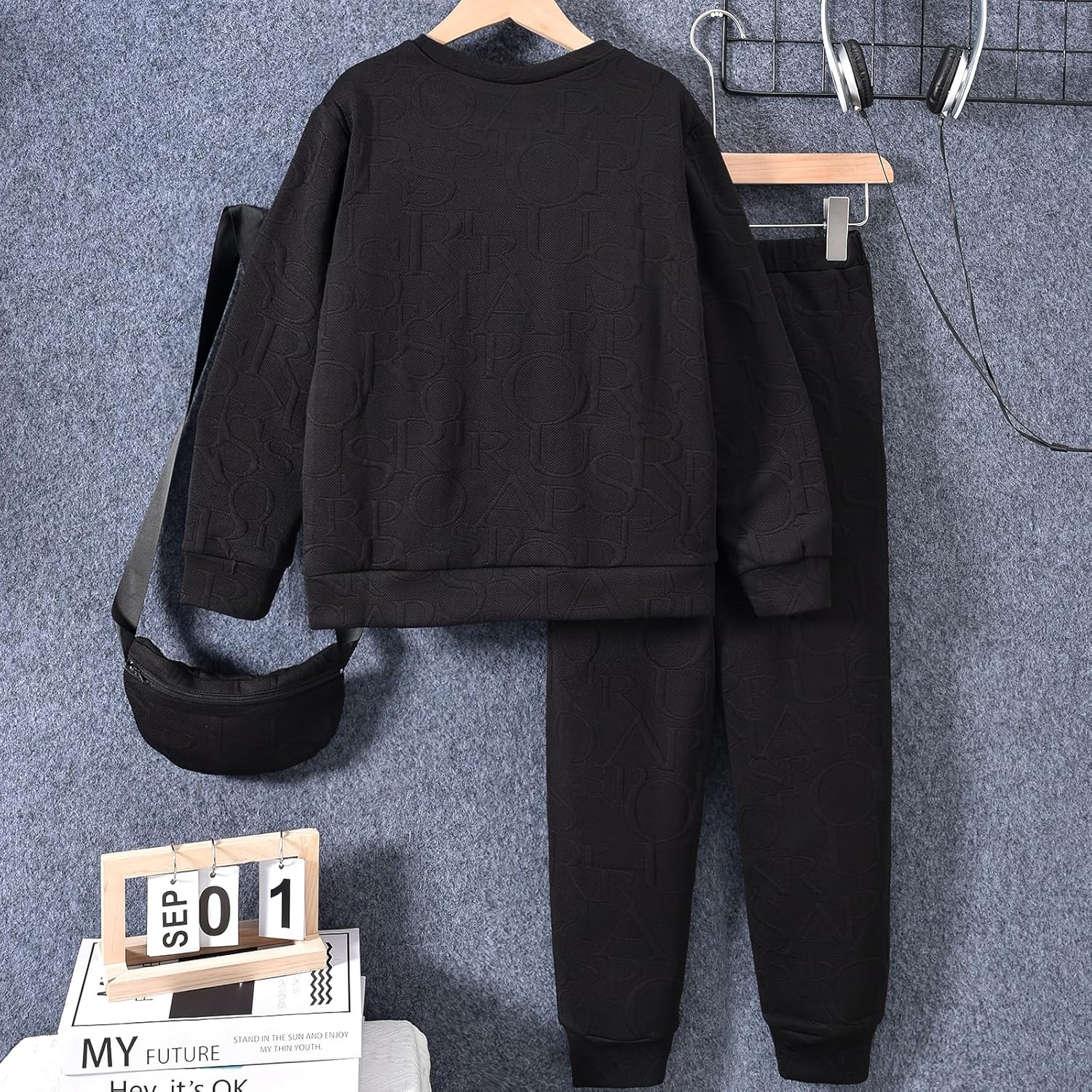 HIHA Boys Letter Print Sweatsuit Set with Bag